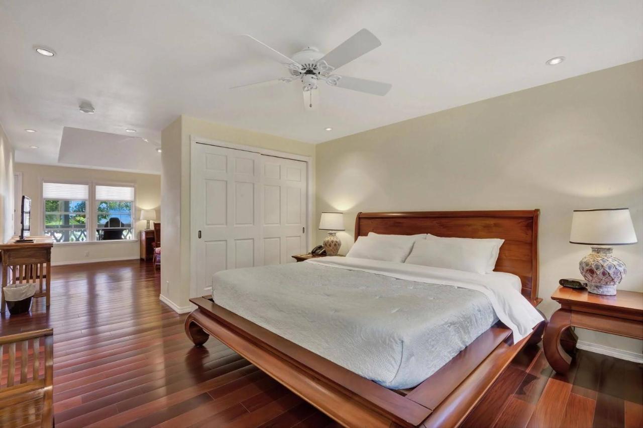 Ohia Kona Estates - An All Suites B&B Kalaoa Room photo